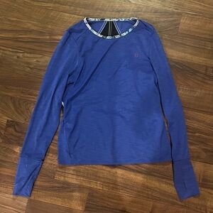 Eleven by Venus Williams Blue Long Sleeve Top